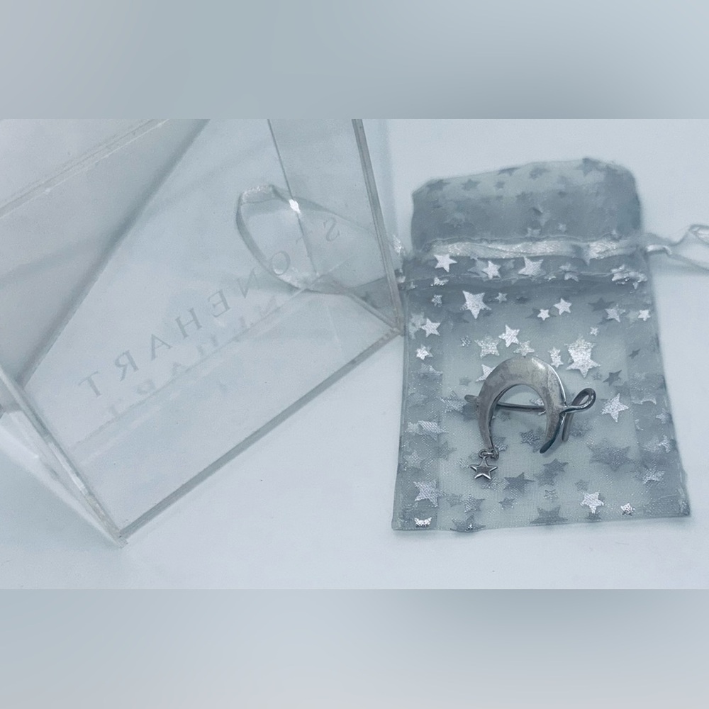 Stonehart Jewelry Silver Half Moon Cuff with Star o/S - Picture 2 of 3